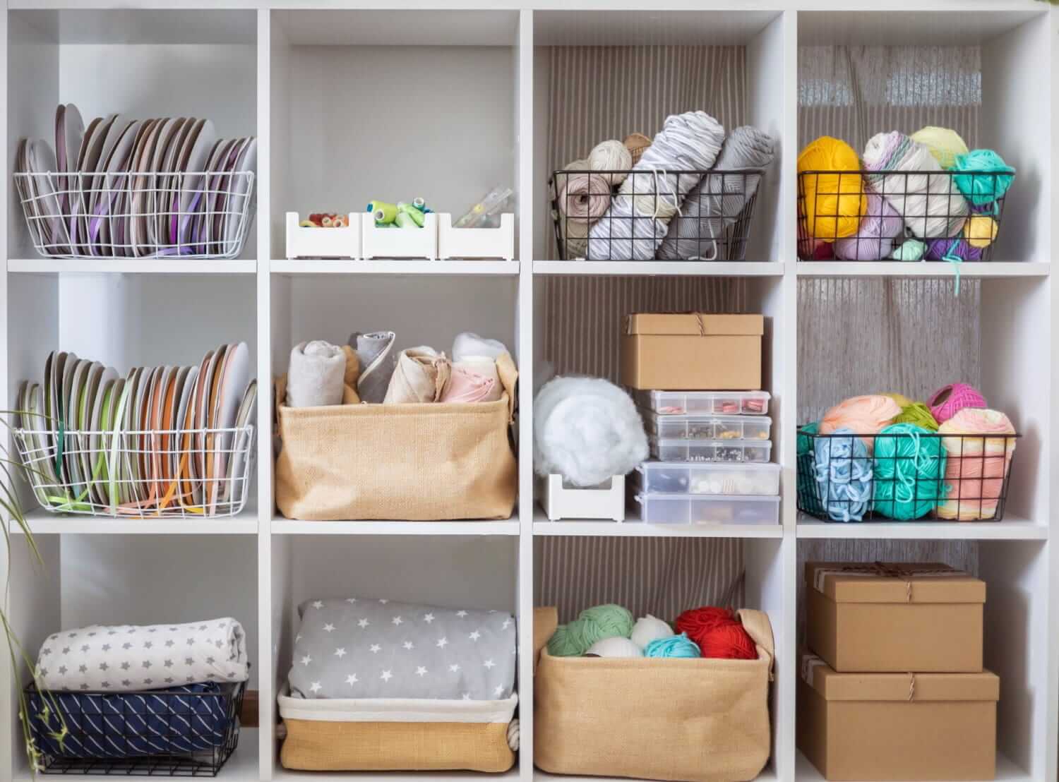 Decluttering Cleaning
